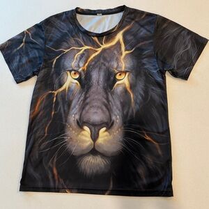 3D Lion Graphic T-Shirt - men’s medium